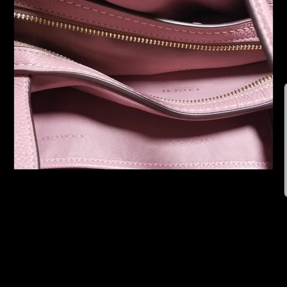 Coach Edie in Rose With Dust Bag Gold Tone Hardware Pebble Leather - Picture 7 of 9